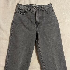 Abercrombie & Fitch Gray curve love 90’s ultra high rise straight jeans